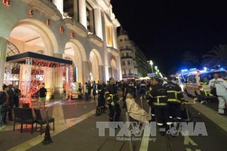 Vụ tấn công khủng bố tại Pháp: Cảnh sát xác định danh tính thủ phạm