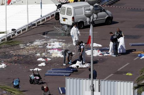 Vụ tấn công khủng bố tại Pháp: Thế giới tiếp tục lên án