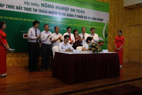 Agribank và Vingroup ký kết thỏa thuận hợp tác phát triển nông nghiệp