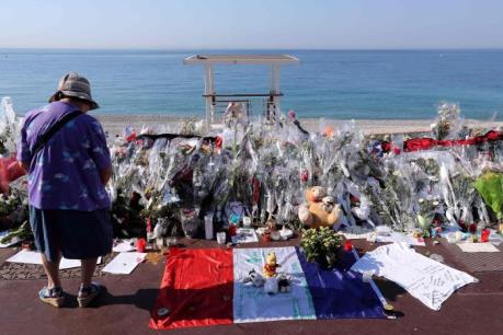 Vụ tấn công tại Pháp: Gần một nửa số nạn nhân mang quốc tịch nước ngoài