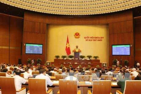 Bên lề kỳ họp thứ nhất, Quốc hội khóa XIV: Nền kinh tế đang đi đúng hướng