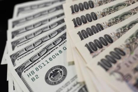 Đồng yen giảm xuống đáy của 6 tuần so với USD