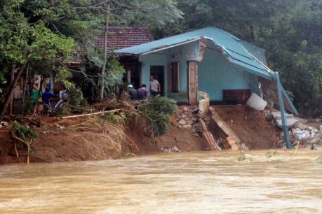 Dự báo thời tiết đêm 29/7: Cảnh báo nguy cơ lũ quét, sạt lở đất