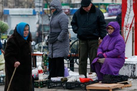 Ukraine cấm hàng trăm công ty xuất nhập khẩu của Nga