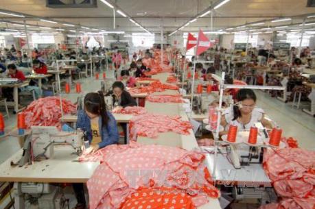 Đề xuất tăng lương tối thiểu vùng năm 2017 là 7,3%