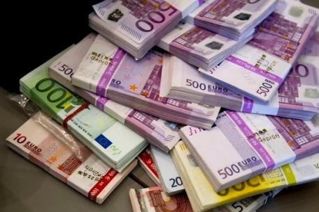 Iran và Hàn Quốc có thể giao dịch thương mại bằng euro từ tháng 9 tới