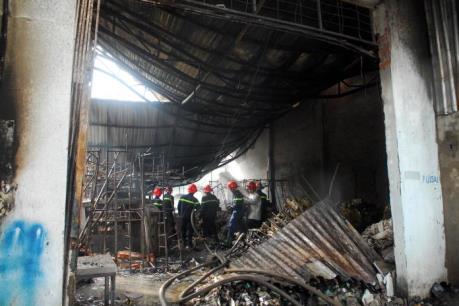 Cháy tại công ty dệt Tp. Hồ Chí Minh