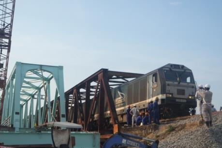 Sửa chữa các cầu yếu trên tuyến đường sắt Hà Nội - TPHCM