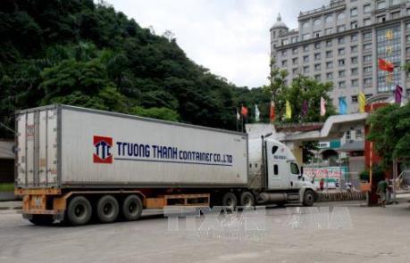 Xây dựng mức thu phí, lệ phí tại cửa khẩu biên giới đất liền