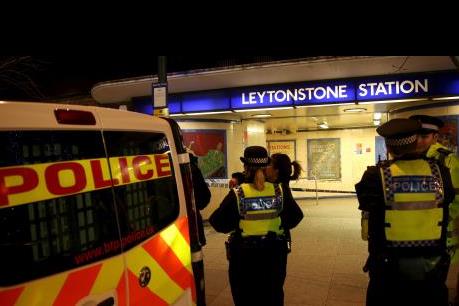 Một người chết, năm người bị thương trong vụ tấn công bằng dao tại thủ đô Anh