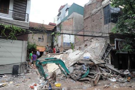 Vụ sập nhà số 43 Cửa Bắc: Khởi tố vụ án hình sự