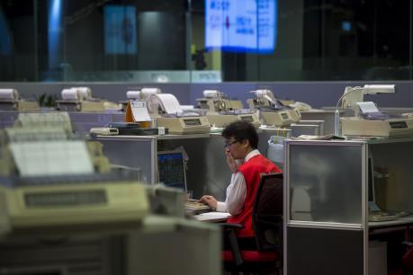 Chứng khoán châu Á ngày 8/8 nối gót đà tăng của phố Wall