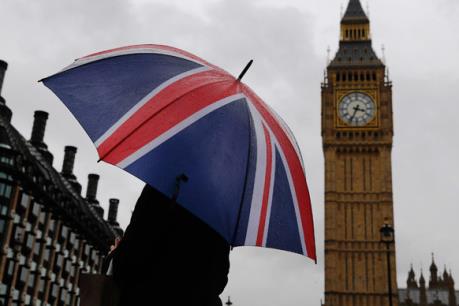 Nền kinh tế Anh có nguy cơ suy thoái kỹ thuật vào cuối năm 2017