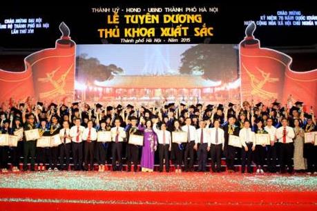 Hà Nội sẽ tổ chức tuyên dương 100 thủ khoa xuất sắc