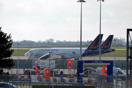 Hai máy bay bị dọa đánh bom khi chuẩn bị hạ cánh tại Bỉ