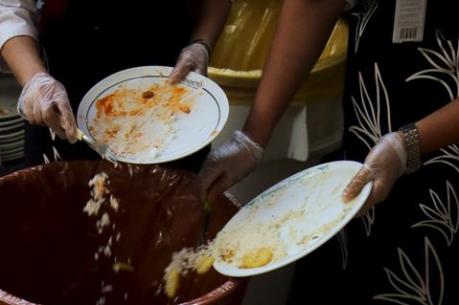 Người Italy phung phí 13 tỷ euro đồ ăn mỗi năm