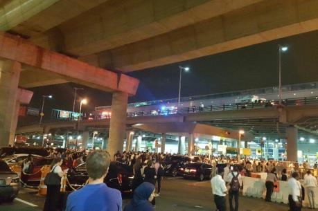 Nổ súng tại sân bay quốc tế thành phố New York, Mỹ