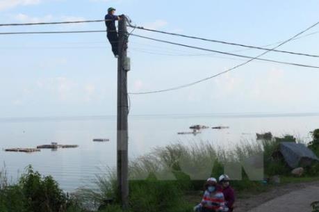 Hai xã đảo Lại Sơn và Hòn Nghệ chuẩn bị đón điện lưới quốc gia