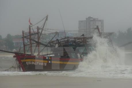 Dự báo thời tiết 12-24h: Bão số 3 ảnh hưởng trực tiếp đến các tỉnh Đông Bắc Bộ