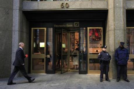 Deutsche Bank cam kết không áp dụng lãi suất âm với tiền gửi