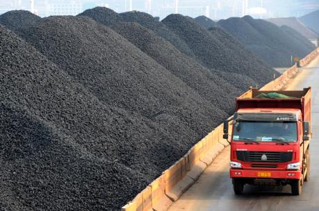 Than đá - mặt hàng “hot” nhất năm 2016