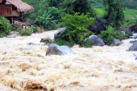 Tin lũ khẩn cấp trên sông Thao và lũ, sạt lở đất ở Bắc Bộ, Thanh Hóa