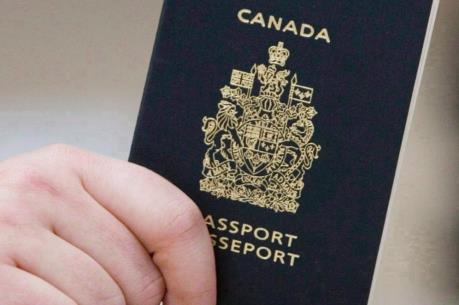 Canada áp dụng quy định hàng không mới cho công dân hai quốc tịch