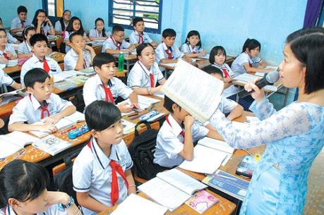 Năm học mới 2016-2017: Hậu Giang thiếu gần 1.500 cán bộ, giáo viên