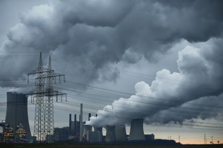 Đức kêu gọi chấm dứt sản xuất điện bằng than trong 20 năm tới