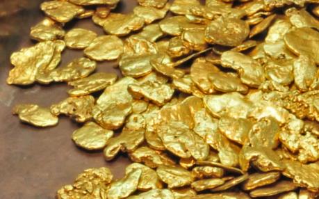 Thị trường vàng châu Á chờ tin từ Fed