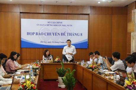 Vốn ngoại vào thị trường chứng khoán Việt Nam cao gấp 3,5 lần