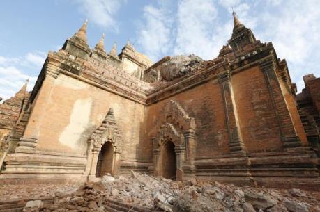 Hàng trăm ngôi đền tại Myanmar đã bị phá hủy sau trận động đất
