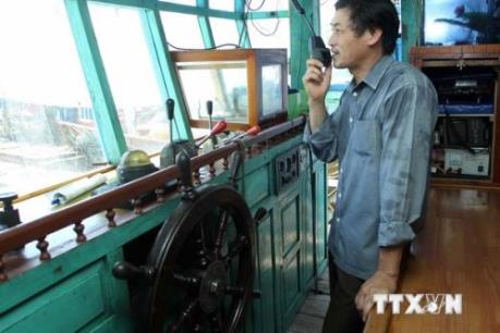 Điểm tựa giúp ngư dân yên tâm bám biển