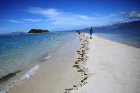 Vẻ đẹp hoang sơ và thanh bình của quần đảo Điệp Sơn - Khánh Hòa