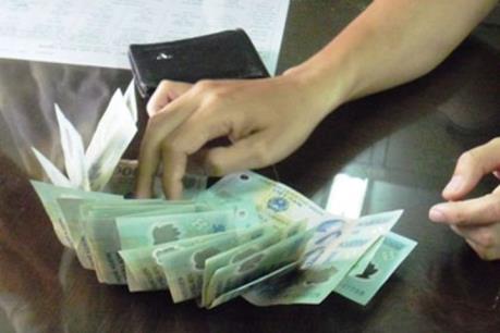 Hà Tĩnh: Khởi tố hai cán bộ thanh tra giao thông nhận hối lộ