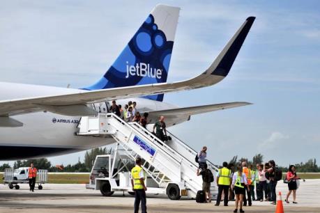 Chuyến bay thương mại đầu tiên từ Mỹ hạ cánh tại Cuba sau hơn nửa thế kỷ