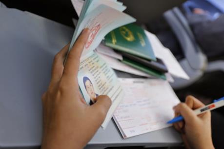 Nga hướng tới miễn thị thực du lịch song phương với Việt Nam