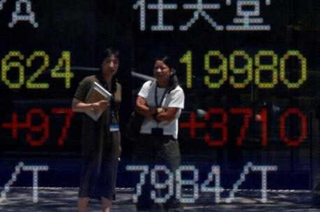 Sắc xanh-đỏ đan xen trên bản đồ chứng khoán châu Á