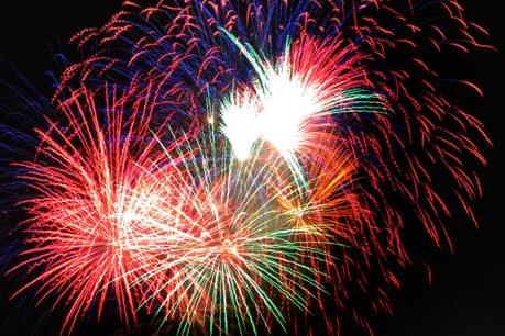 Bắn pháo hoa mừng ngày Quốc Khánh 2/9 tại Tp. Hồ Chí Minh