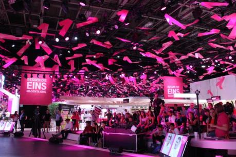 Nhiều sản phẩm công nghệ mới được giới thiệu tại triển lãm IFA 2016