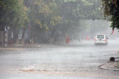 Dự báo thời tiết đêm 5/9: Hà Nội nhiều mây, có mưa rào và rải rác có dông