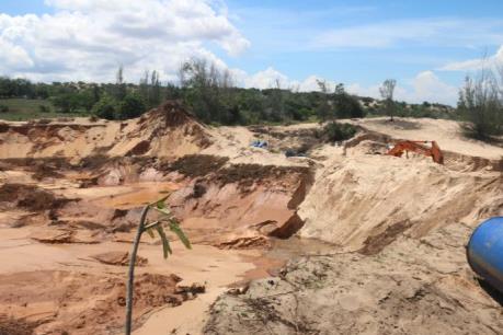 Bình Thuận: Đề nghị sớm rà soát dự án khai thác titan ở Mũi Đá 1 và thị trấn Phú Long