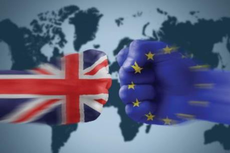 Anh đối mặt với nguy cơ rời EU mà không đạt được thỏa thuận thương mại