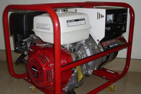 Ngạt khí máy phát điện ở Hà Nội, 6 người thương vong