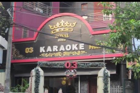 Hà Nội: Các biển hiệu quảng cáo karaoke có diện tích trên 20 m2 đều bị xử lý