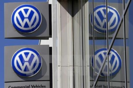 Volkswagen tiếp tục bị vụ gian lận khí thải "đeo bám"