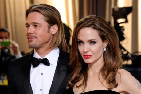 Angelina Jolie đâm đơn ly hôn Brad Pitt