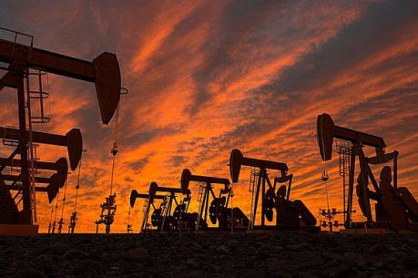 Thị trường năng lượng lắng lại trước thềm cuộc họp của các "ông lớn" dầu mỏ