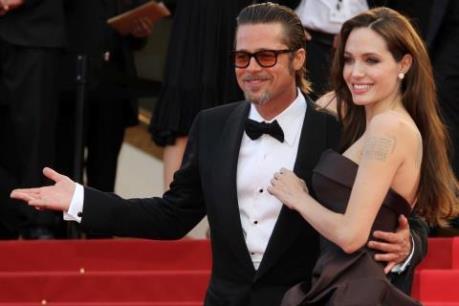 Chuyện tình Brad Pitt và Angelina Jolie: Cuộc đời không như cổ tích