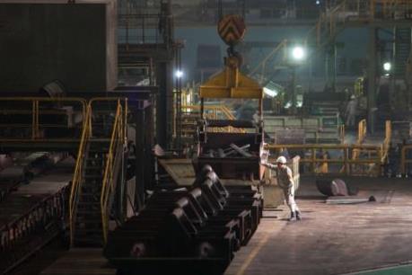 Trung Quốc "khai sinh" nhà sản xuất thép lớn thứ hai thế giới